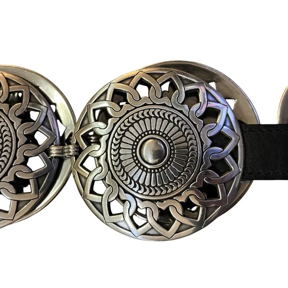 Black Faux Leather Concho Belt Womens 4/6? Boho Southwest Silver Tone Used Y2K - Picture 5 of 16